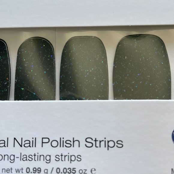 Color Street Fall Scot Topic - Picture 2 of 4